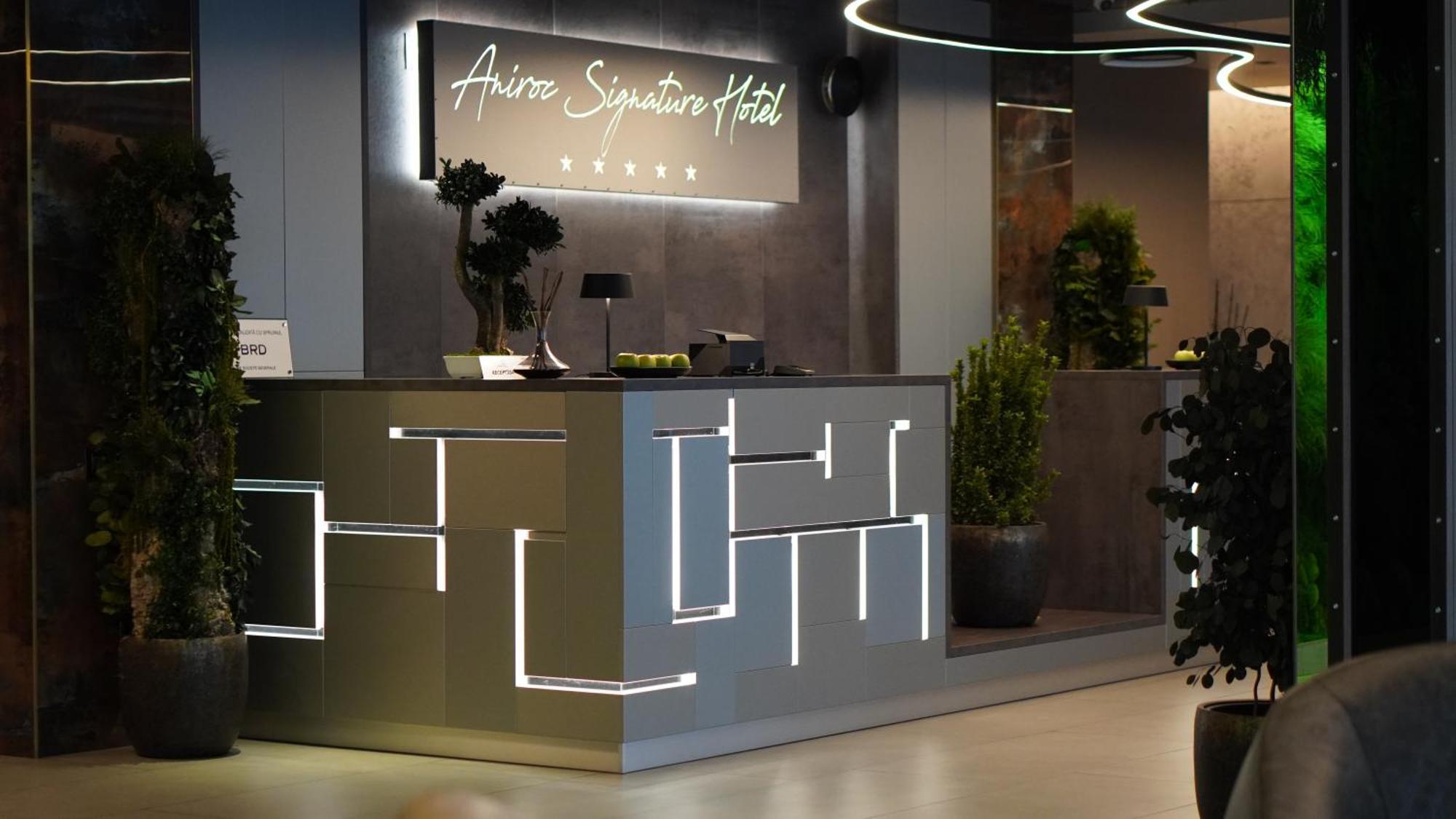 Aniroc Signature Hotel Arad Exteriér fotografie